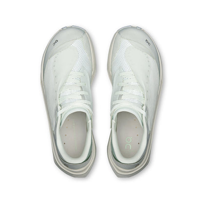 Women's Cloudboom Volt PAF White | Gale - US 8480